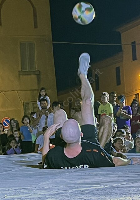 Calcio freestyle per eventi in piazza