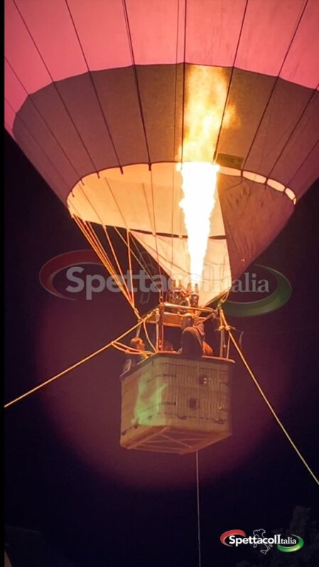 Mongolfiera volo frenato per fiere